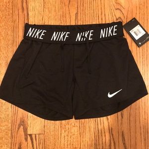 Women’s Nike dry fit training shorts